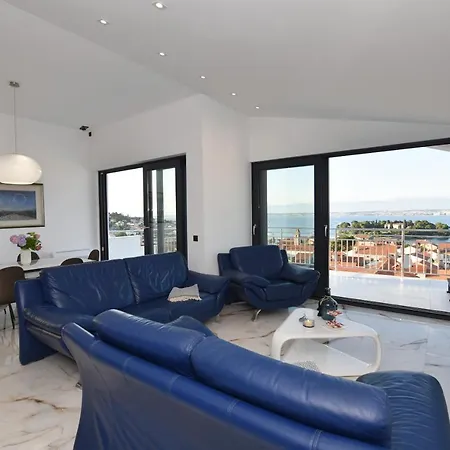 Ana Apartment *