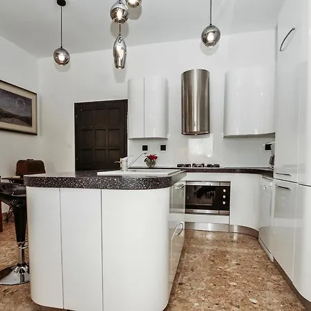 Ana Apartment