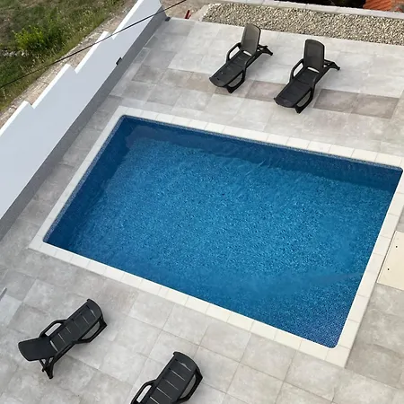 Apartment Ana Preko