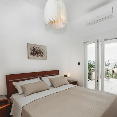 Apartment Ana